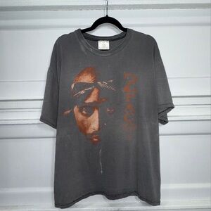 Vintage 90’s 2pac Shirt!!